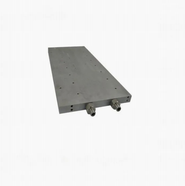 Plaque froide liquide FSW pour charge rapide haute puissance de VE