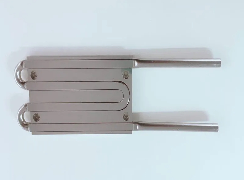 Plaque froide liquide pour VE en aluminium usiné CNC